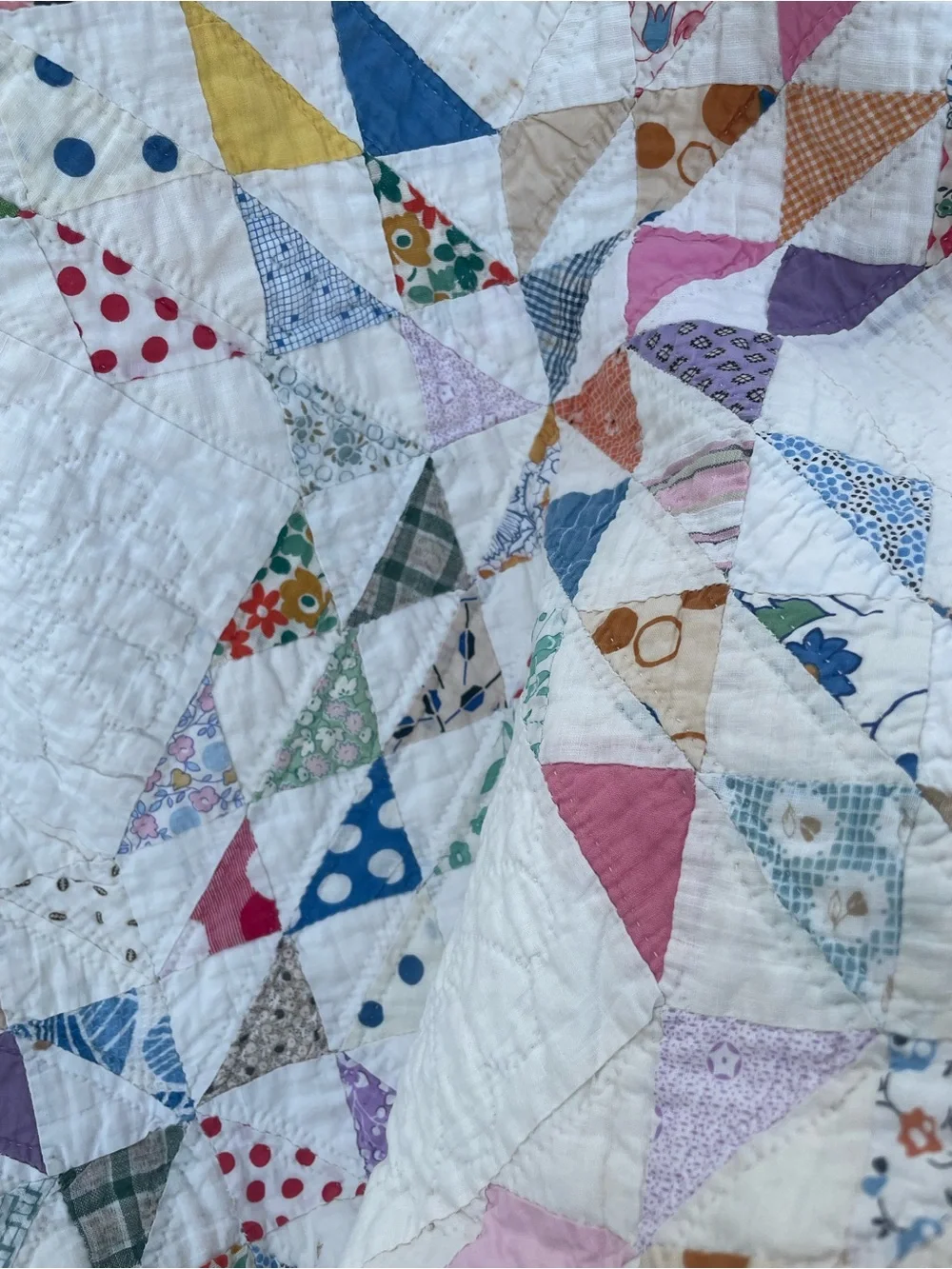 Vintage Feedsack Ocean Wave Quilt Hand Quilted 82x70 Cottage Farmhouse